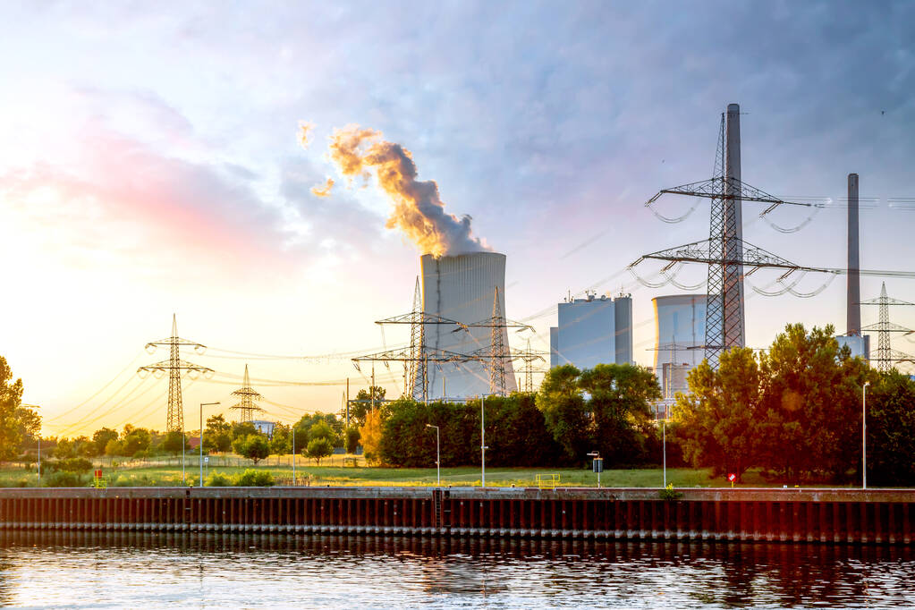 coal-fired-power-plants-hanau-germany