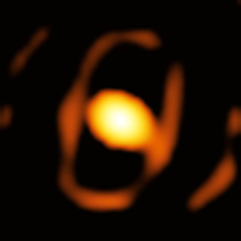 WOH G64 Stunning Close-Up of a Dying Star Outside Our Galaxy